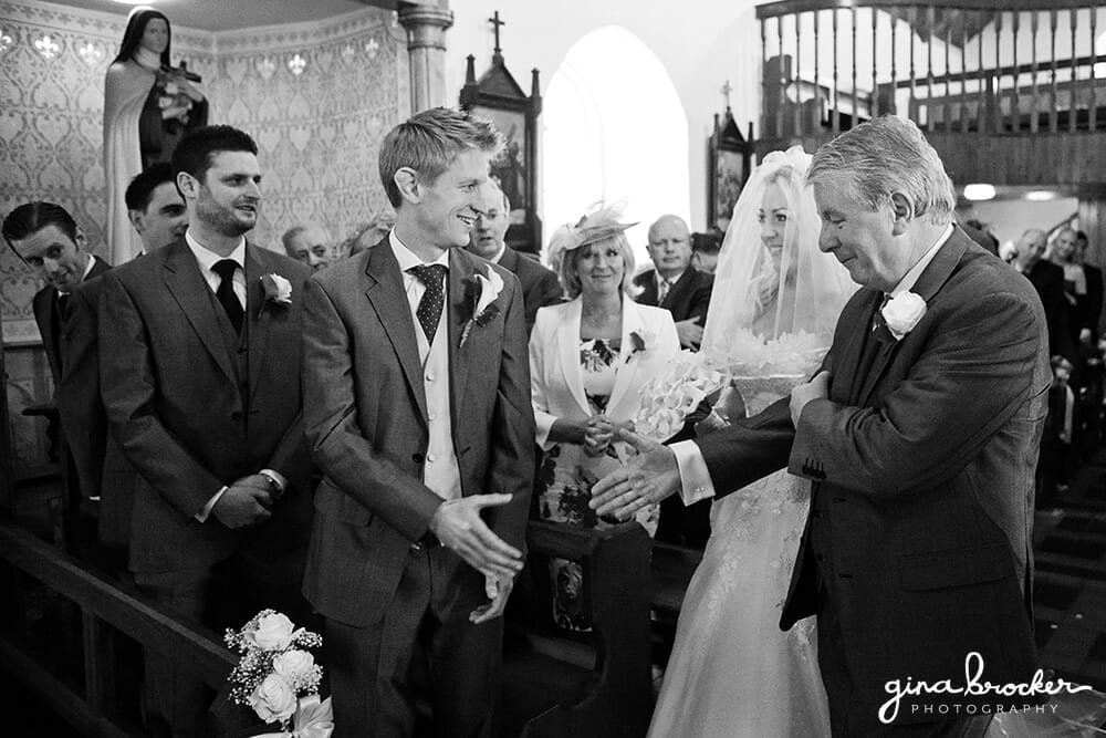 bride and father walking up the aisle bride meeting groom at the top of the aisle