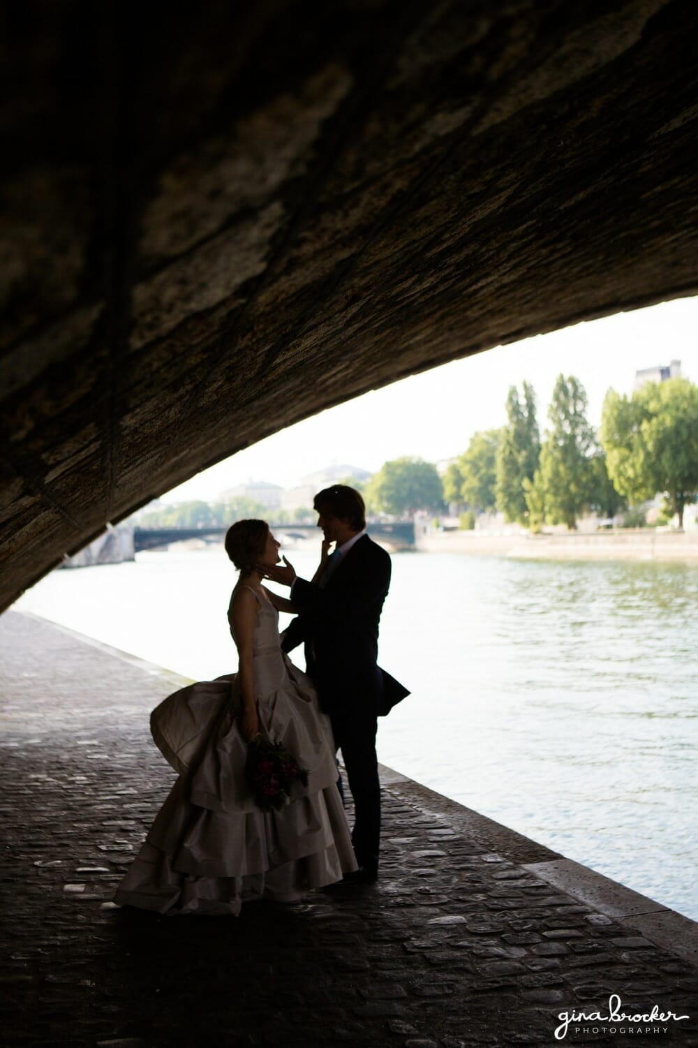 Stunning Wedding Portraits in the City 23.Silhouette.Wedding.Portrait.Boston.Wedding.Photographer