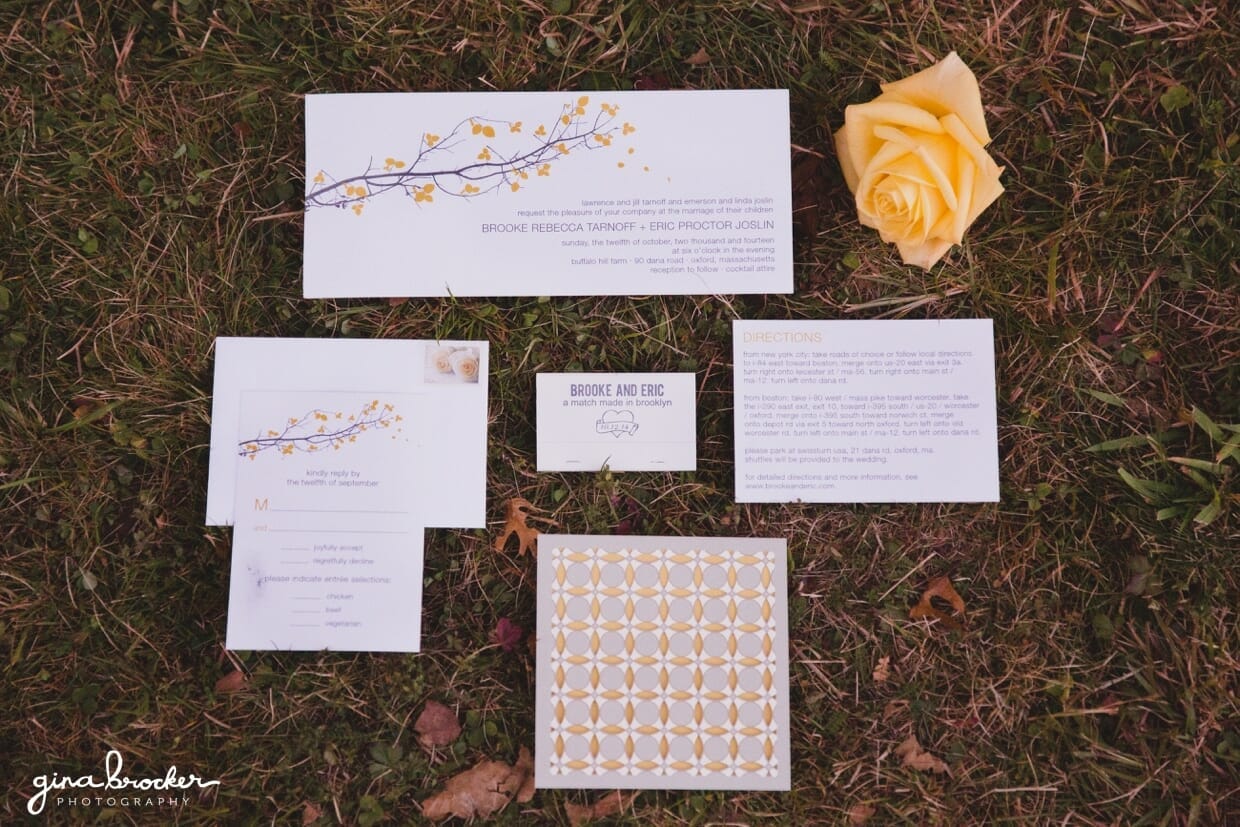 02.gray-yellow-wedding-invitations